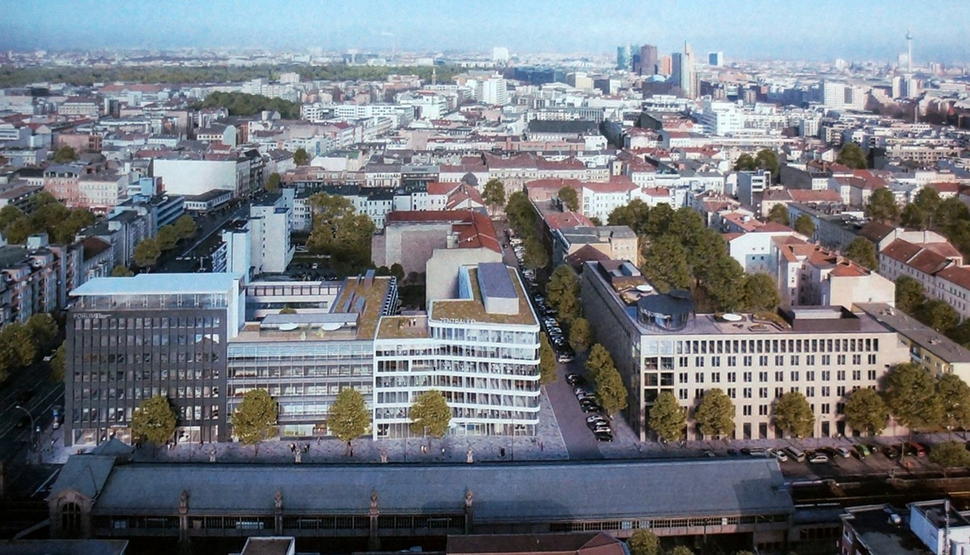 Une protection passive contre l'incendie de la charpente acier de la toiture réussie du "Forum du miracle économique" à Berlin